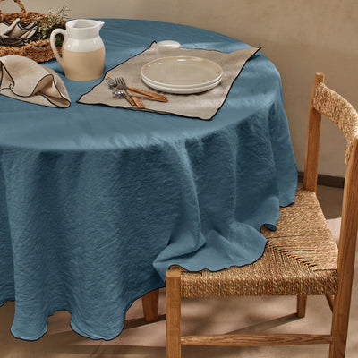 nappe ronde "bourdon" en lin lavé sur mesure bleu français