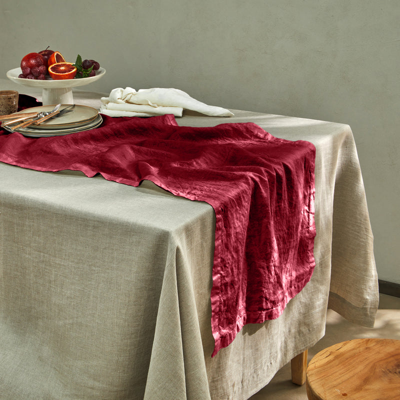 chemin de table basique 100% Lin bordeaux