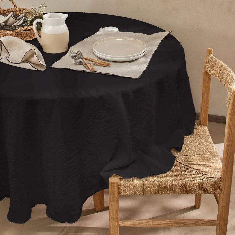 nappe ovale bordée en lin sur mesure encre noire