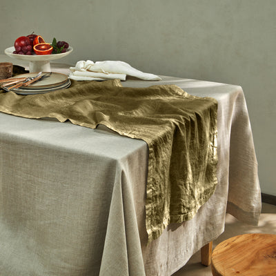 chemin de table basique 100% Lin vert olive