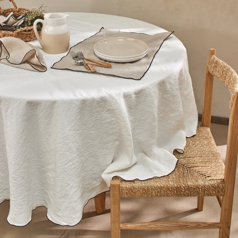 nappe ronde "bourdon" en lin lavé sur mesure ivoire