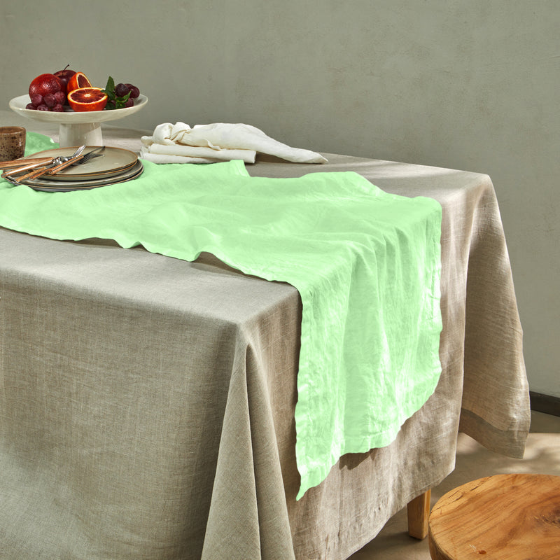 chemin de table basique 100% Lin vert menthe